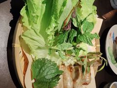 -大头虾越式风味餐厅(光明广场店)