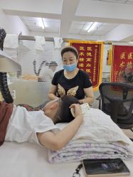 -季群小儿推拿(圣克拉店)