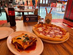 -城市大道红炉披萨烘焙坊