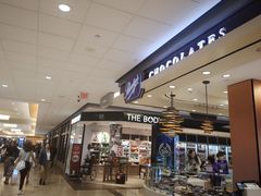 -太平洋中心(CF Pacific Centre)