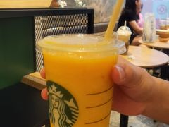 -星巴克臻选(周浦万达店)