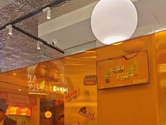 -黄记煌三汁焖锅(新佳丽江汉路店)