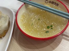 -小杨生煎(金山百联购物中心3楼店)