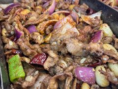 -老东镇啤酒屋海鲜加工·蒸汽海鲜·海鲜烧烤(台东店)