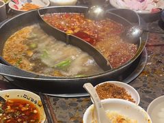 -椒香城门口老火锅(长寿路店)