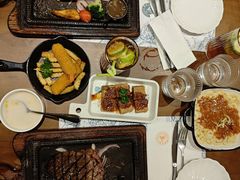 -十分牛西餐·牛扒专门店(光明广场店)