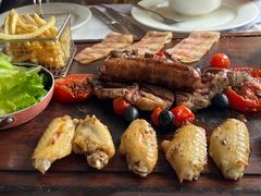 -火车头法国西餐厅