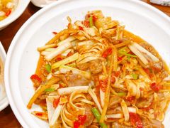 -叁煨蹄花·下饭盐帮菜(人民广场店)