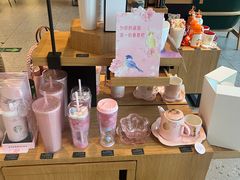 零售区-星巴克臻选(郑州中原万达店)