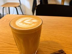 澳白-大酉·M Coffee(北京美术馆店)