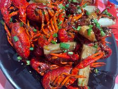 油焖龙虾-龙虾当家·大排档(红谷滩五中店)