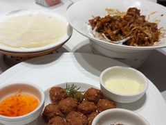 -皇城根·鲁菜济南菜·吊炉烤鸭·炒鸡鱼头(济南旗舰店)