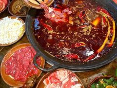 -黄潇洒老火锅(九眼桥宏济巷店)