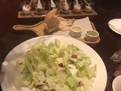 -恰餐厅及酒吧 CHAR Bar & Grill (北京丽都皇冠假日店)