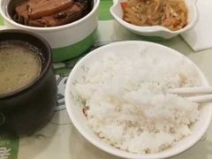 -老乡鸡(六安健康路加油站店)