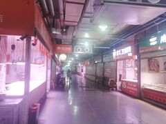 -鑫朱雀农贸批发市场