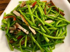 芦蒿香干-欧记轩龙虾·私房菜(A店)