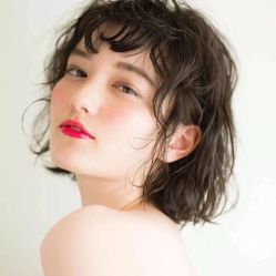-卡尔诗·科技美肤连锁