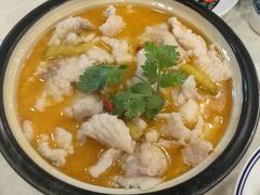 招牌酸汤鱼-老浒记烤鸭-北京菜(琉璃厂店)