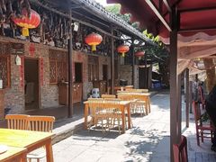 -土砂锅生态山庄·非遗砂锅雅鱼