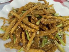 -乐山烧烤·罗田吊锅·小龙虾(航天兴隆国际店)