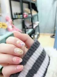 -甲舍美甲美睫艺术馆