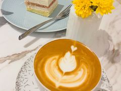 乌龙白桃-théATRE 茶聚场(王府中環店)