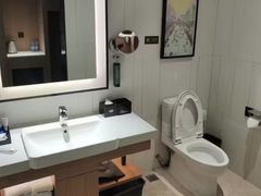 -西安钟楼北大街希尔顿欢朋酒店