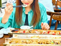 -胡须哥网红竹筒菜