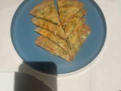 笋麸菜鲜肉麦饼-三利音·玖弄小鲜(浦东嘉里城店)