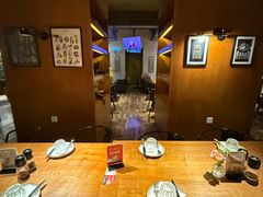 -JINNS锦时 steak&pizza(浸信会礼拜堂旧址店)