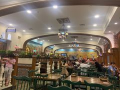 大堂-清真·玛丽亚新疆菜主题餐厅(浙江中路店)