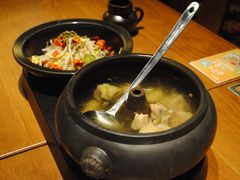 -云海肴·汽锅鸡·云南菜(天山百盛优客店)