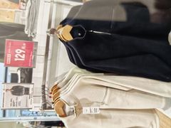 -优衣库(苏州吴江万象汇店)