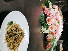 -鸽子侯·家宴·平价海鲜(市图书馆店)