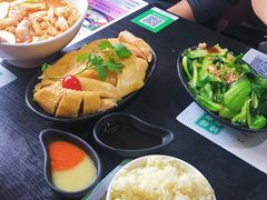 -绿柠食堂(北外滩店)
