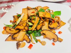 干烧野山菌-邓丽君音乐主题餐厅