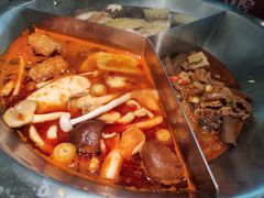 -左庭右院鲜牛肉火锅(浦江欢乐颂店)