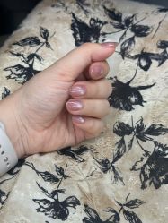 -悦指间美甲美睫