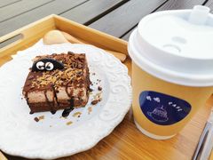 提拉米苏蛋糕-塔顶·Cafe·日啡夜酒(北京路店)