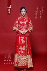 龙凤褂-南京宝娜嫁衣婚纱礼服馆(中央路店)