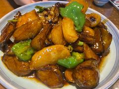 最爱地三鲜-95号酱骨·一块豆腐(展春园西路店)
