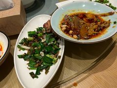 -渝信川菜 · 川味家常菜(财富购物中心店)
