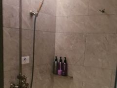 -成都宽窄巷子西美居酒店