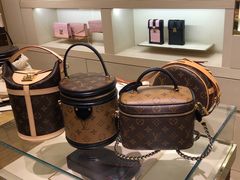 -LV路易威登(国际广场店)