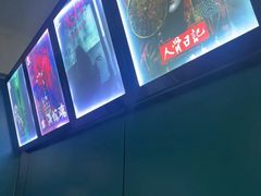 -荒岛实景沉浸密室(江汉路1店)