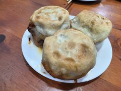 -宝瑞门钉肉饼店
