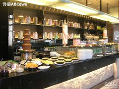 自助取餐区-唐拉雅秀酒店-西锦汇空中BBQ·思创餐厅