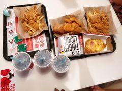 -肯德基(平顶山万达店)