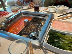 -海底捞火锅鲜切牛肉主题店(长寿路店)